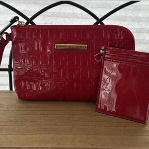 NWOT, Tommy Hilfiger Women's bright red wristlet purse plus card wallet